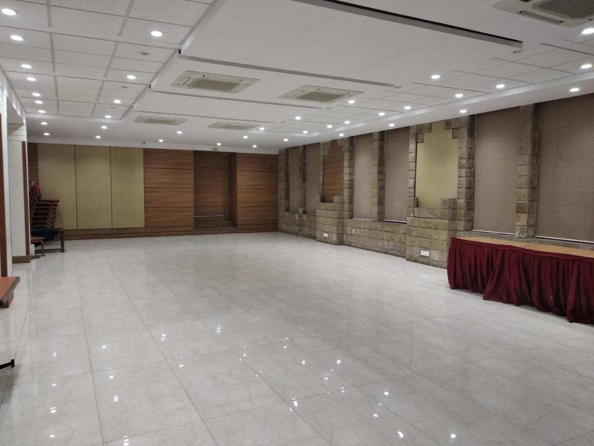 Chryso Hotels Pvt Ltd Ankleshwar Екстериор снимка