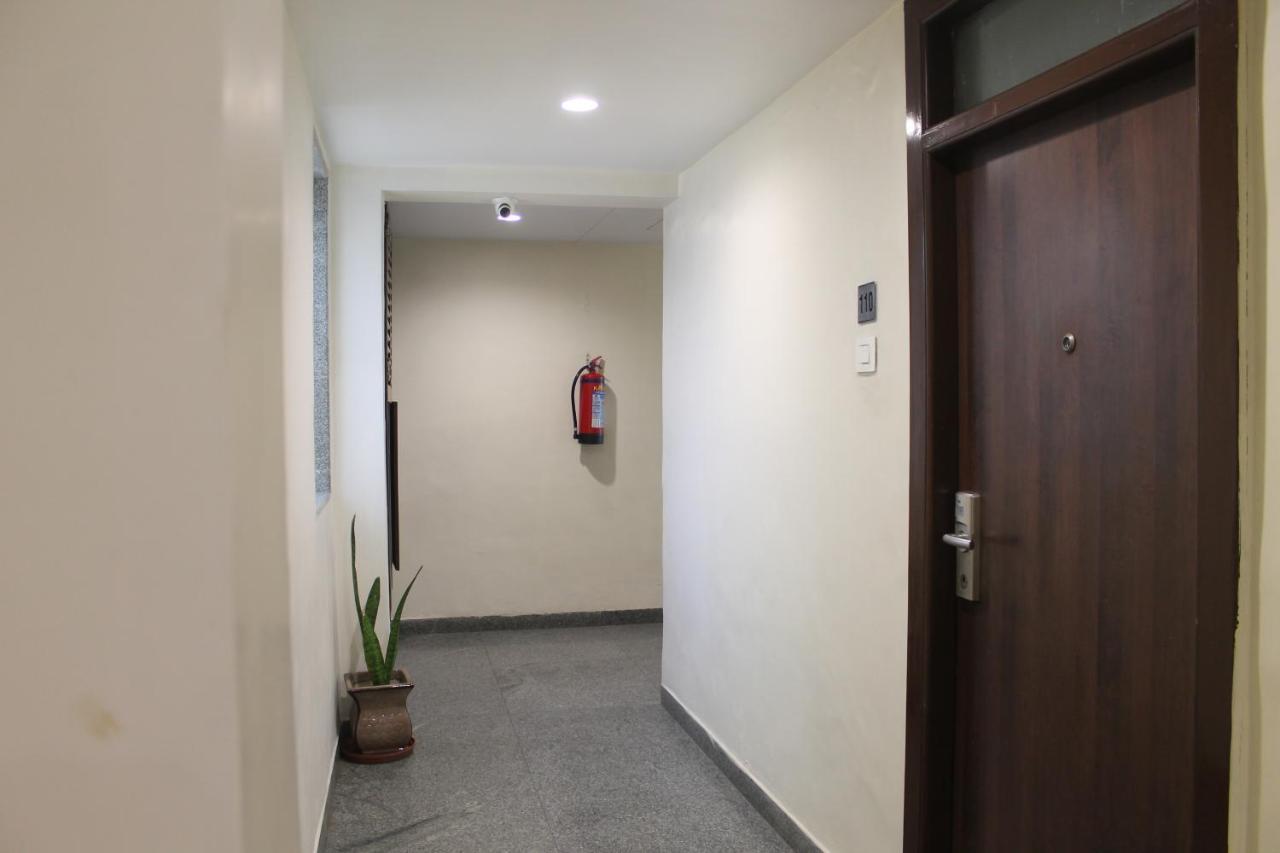 Chryso Hotels Pvt Ltd Ankleshwar Екстериор снимка